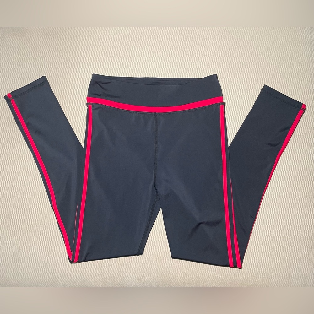 Balera Dancewear Black Leggings with Red Stripes LC Large Child